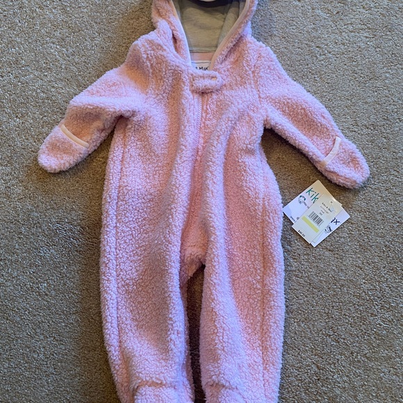 Pink Baby Faux Fur /Fleece Snowsuit - Picture 2 of 8